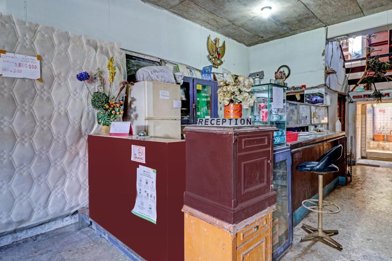 SPOT ON 90656 Wisma Harapan Bandung Bagian luar foto