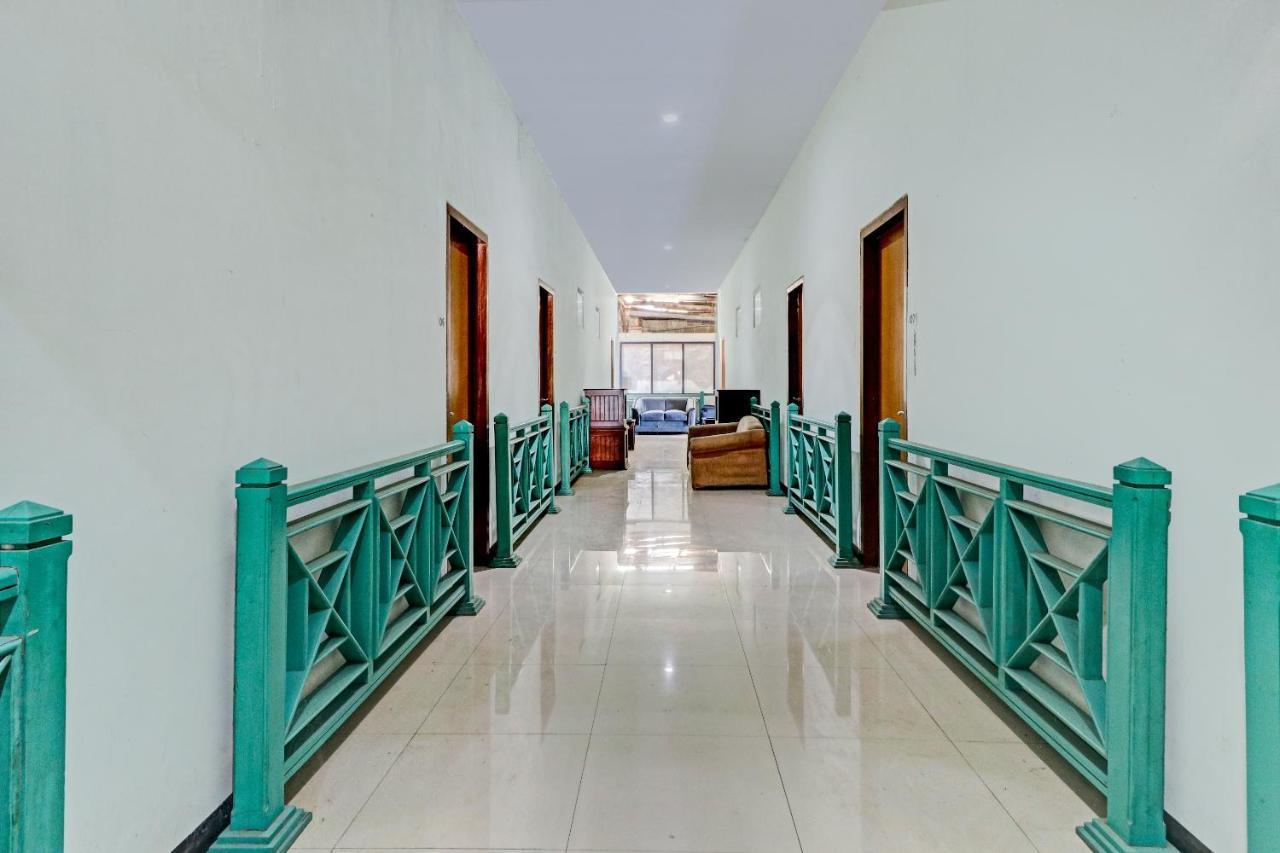SPOT ON 90656 Wisma Harapan Bandung Bagian luar foto