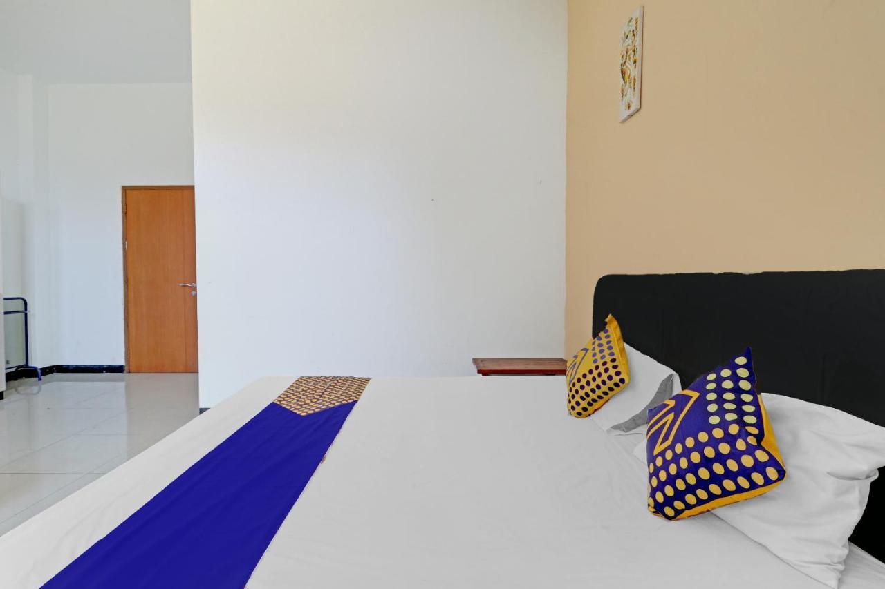 SPOT ON 90656 Wisma Harapan Bandung Bagian luar foto